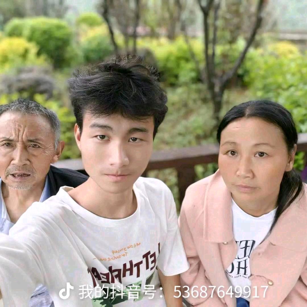 《幸福一家人》