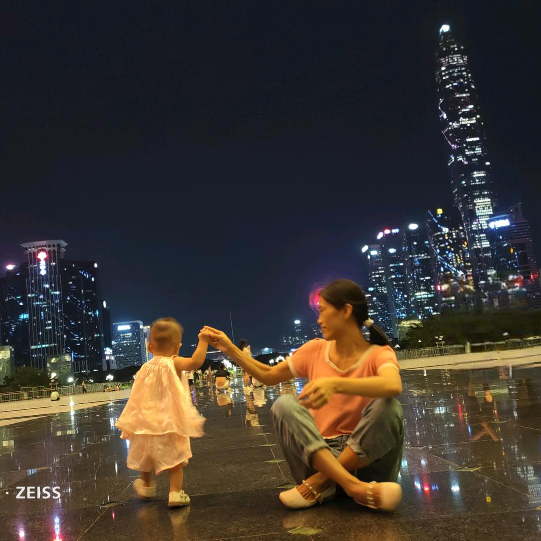 小怪兽的哥哥