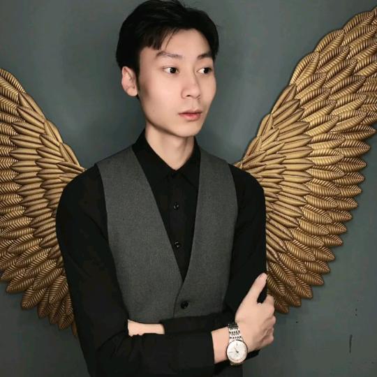 盘州橙子🍊发型设计