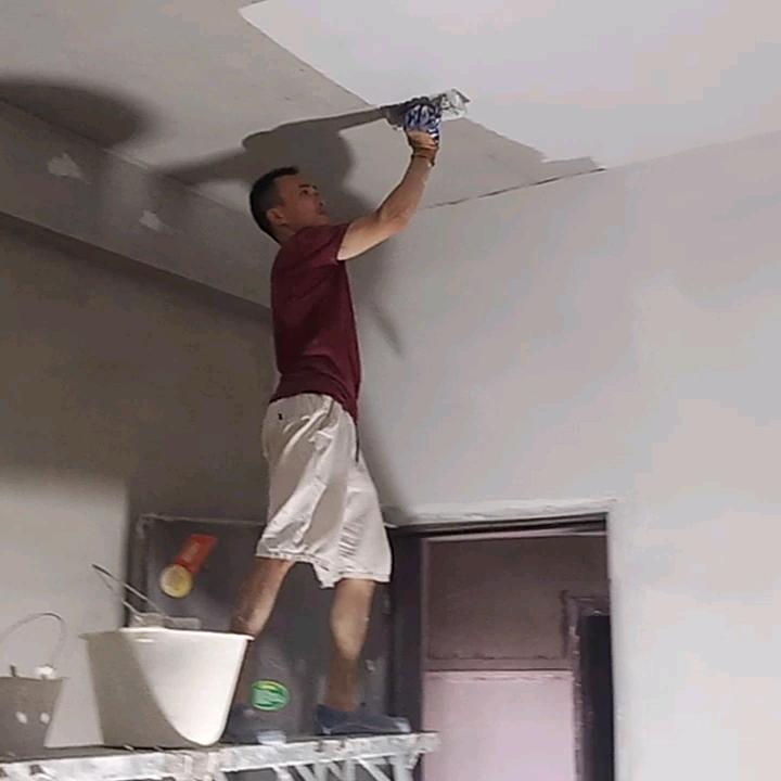 装修小陆（爱唱歌）