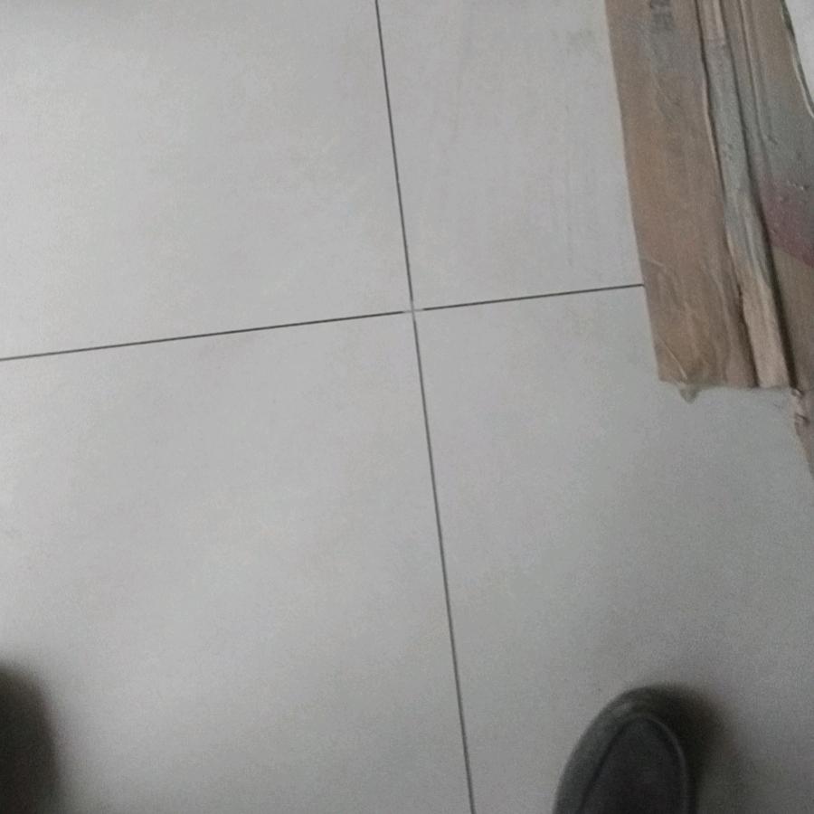 商丘专业贴砖小张