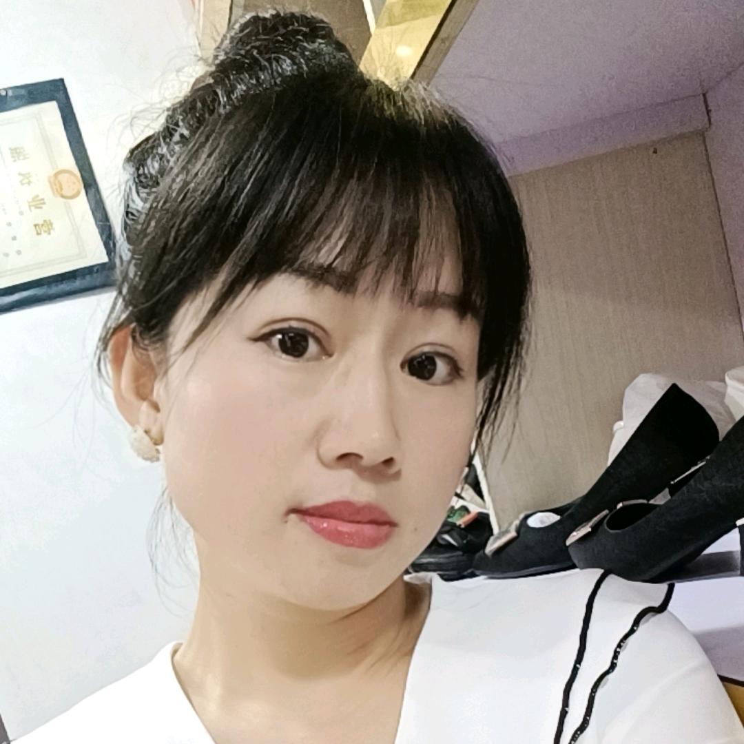 夏芳真皮鞋
