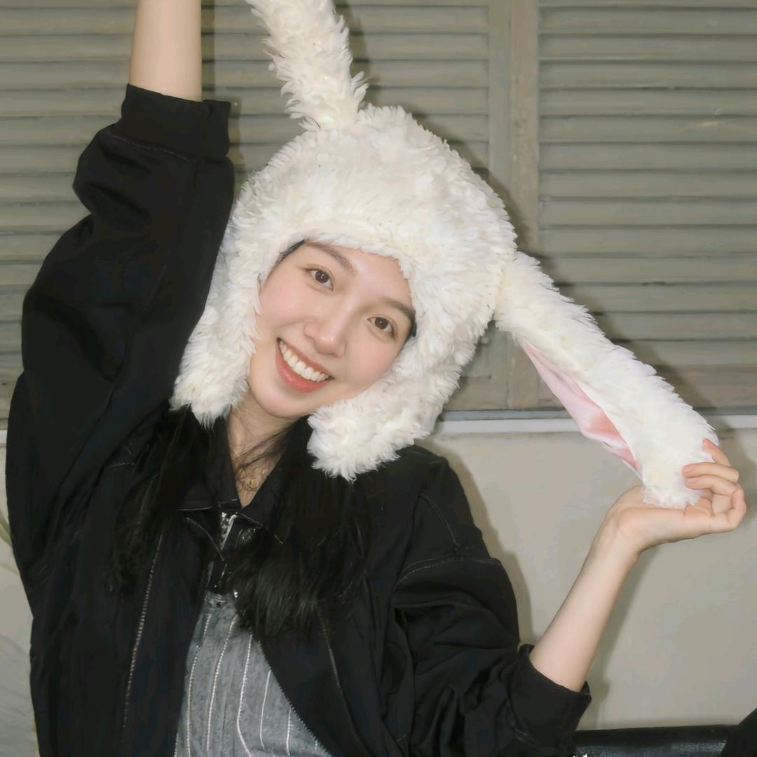 星星看腻了月亮🌙的头像