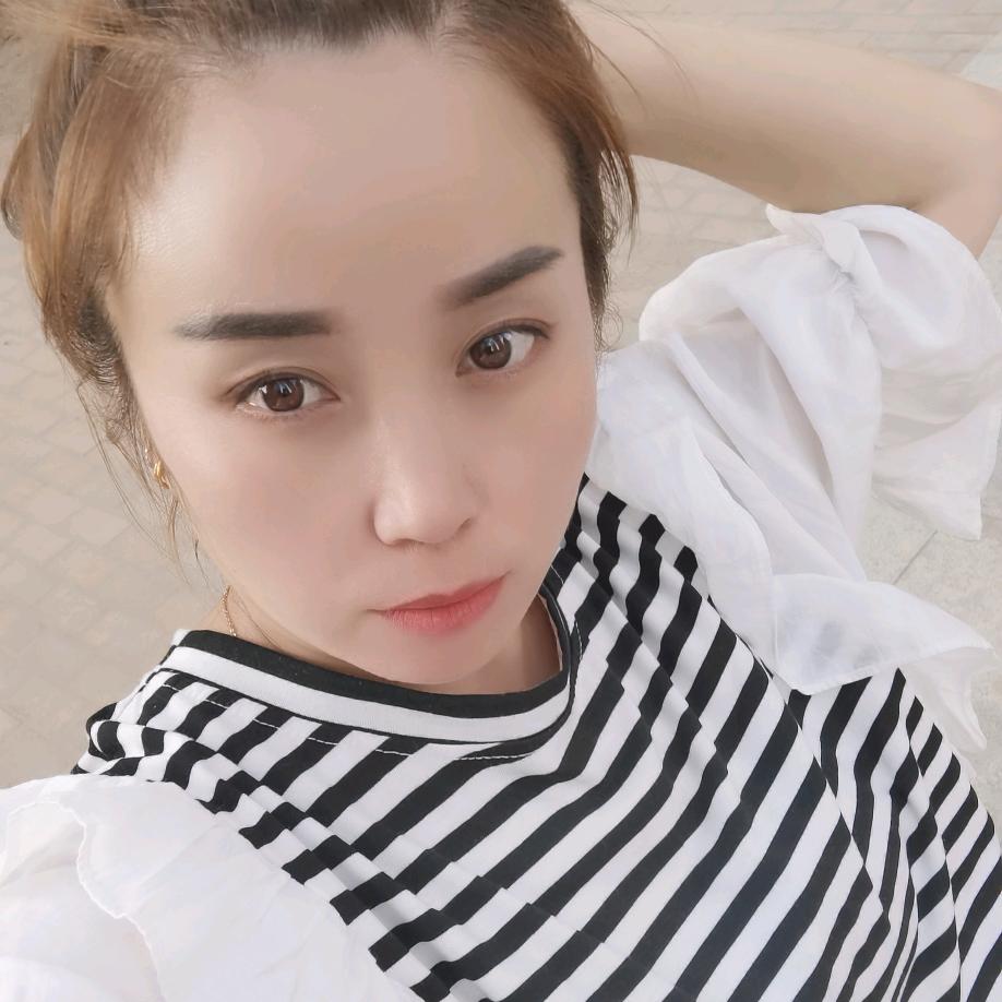🦋静