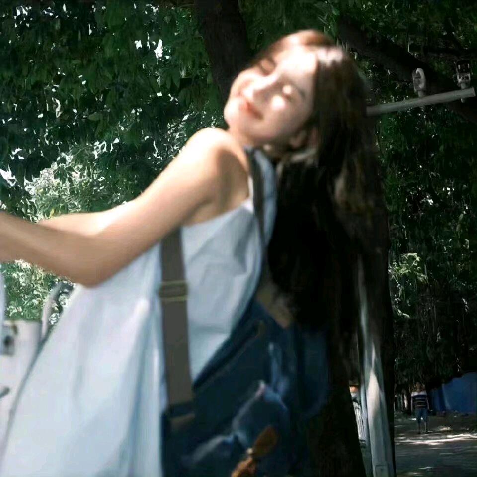 忧郁小狗