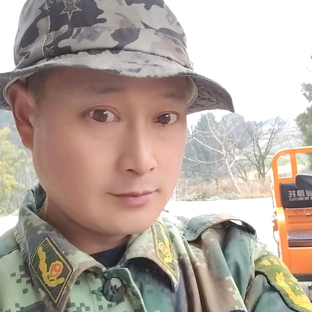 孤独的狼🍎🍎🍎😝😝😝