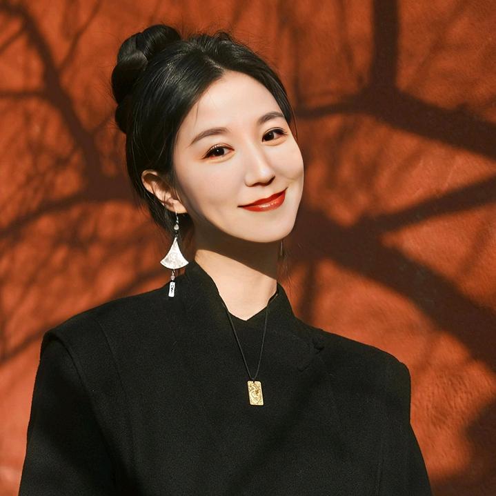 玲大大（湖南长沙瞳亮亮）