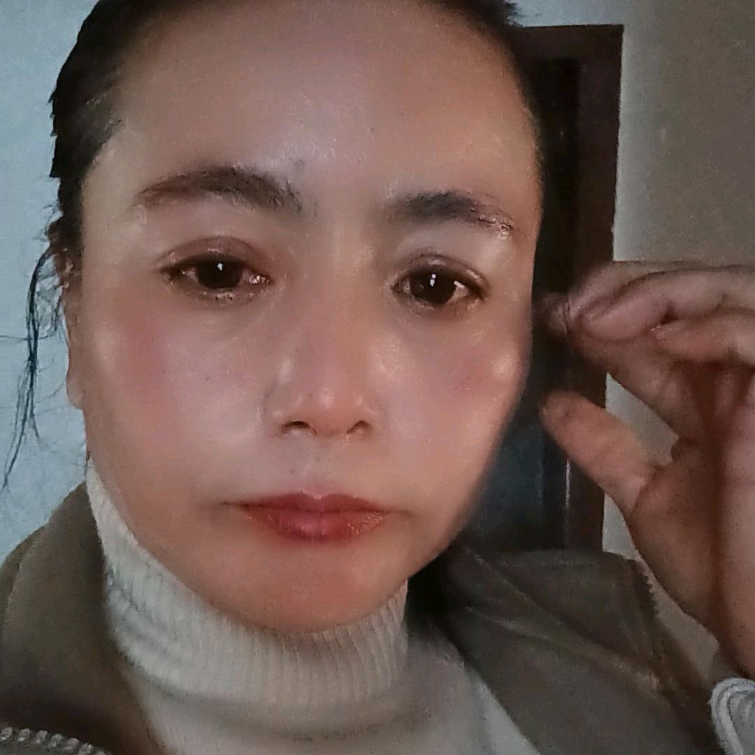 。单身的女人