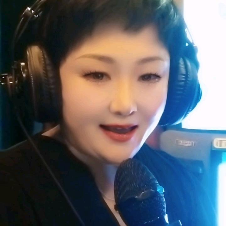 梦琪;奶奶