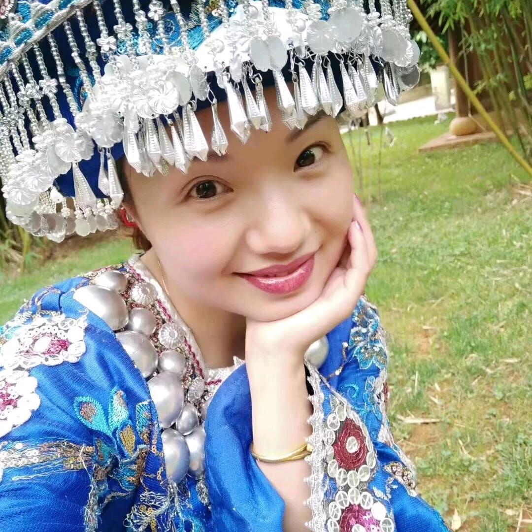 专业智能调肤师（秋燕老师）