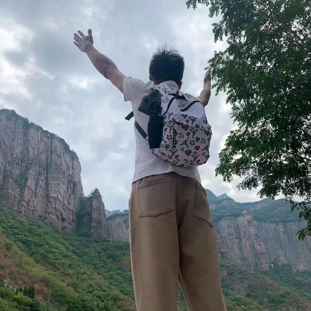 《爱上抖音的机械工》有关必关，有赞必回