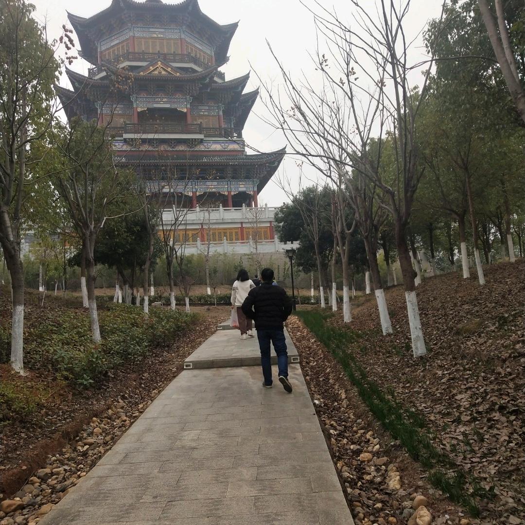 在乐安县做歺馆小雪湘菜馆