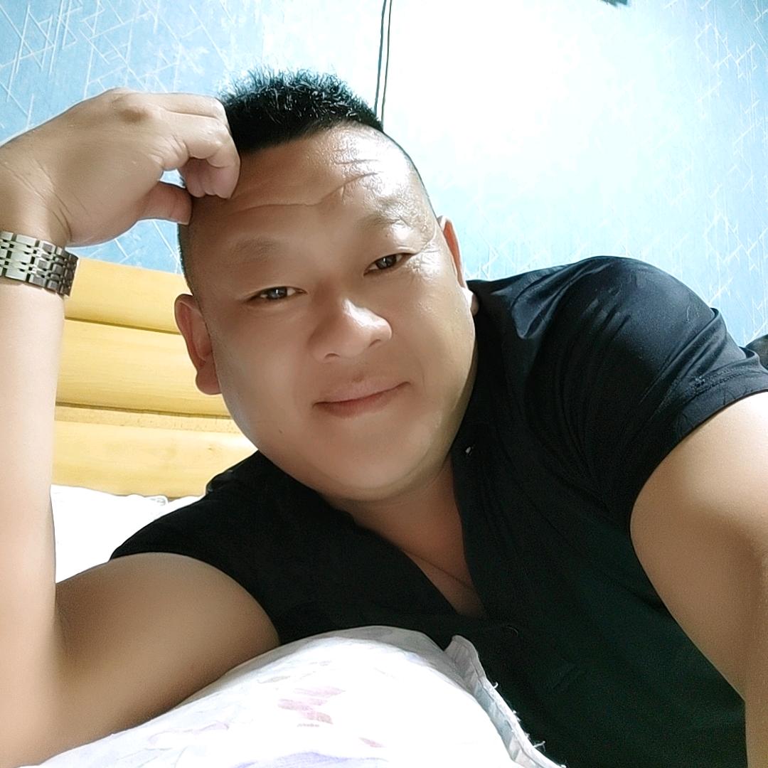 李军
