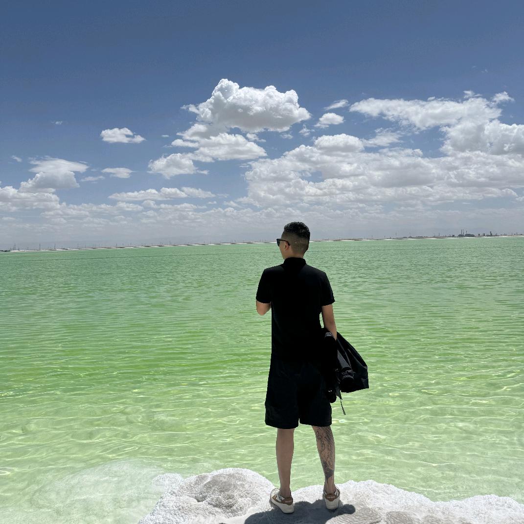 三点水的浩.