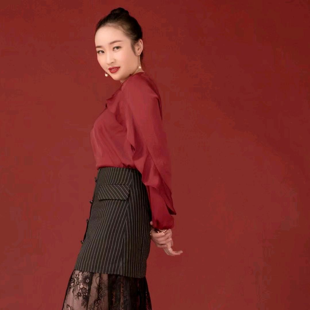 云南姑娘在世纪