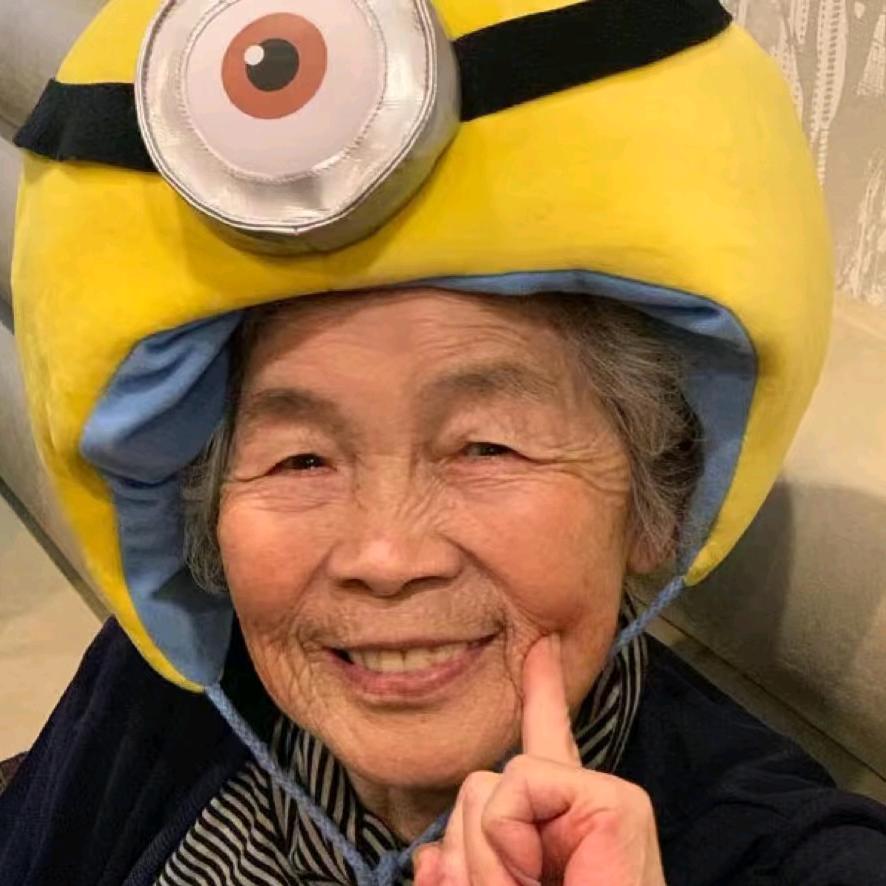 80岁老太。