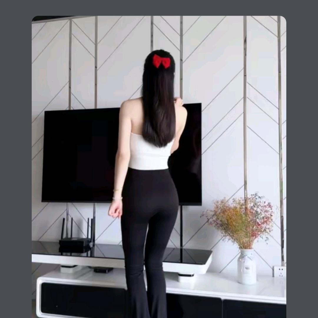 知想做美食的女孩