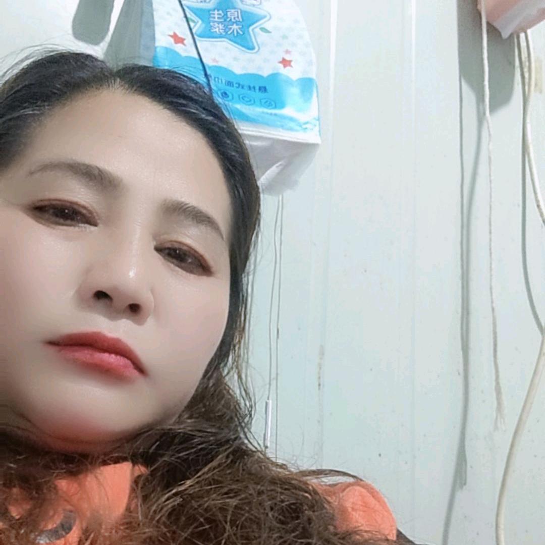 李家大姐，单亲`妈妈