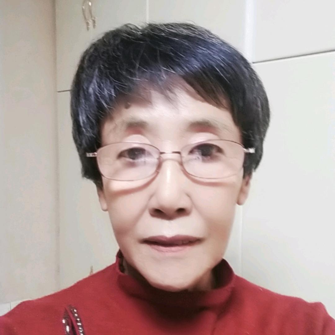 开心的奶奶