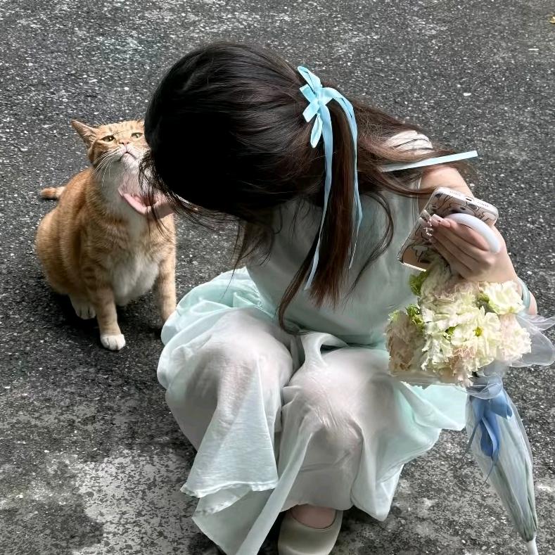 小可爱（🉑拉）