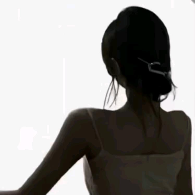 147268534