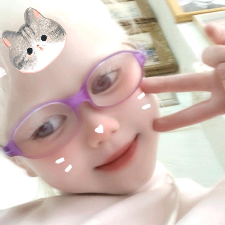 小猫。