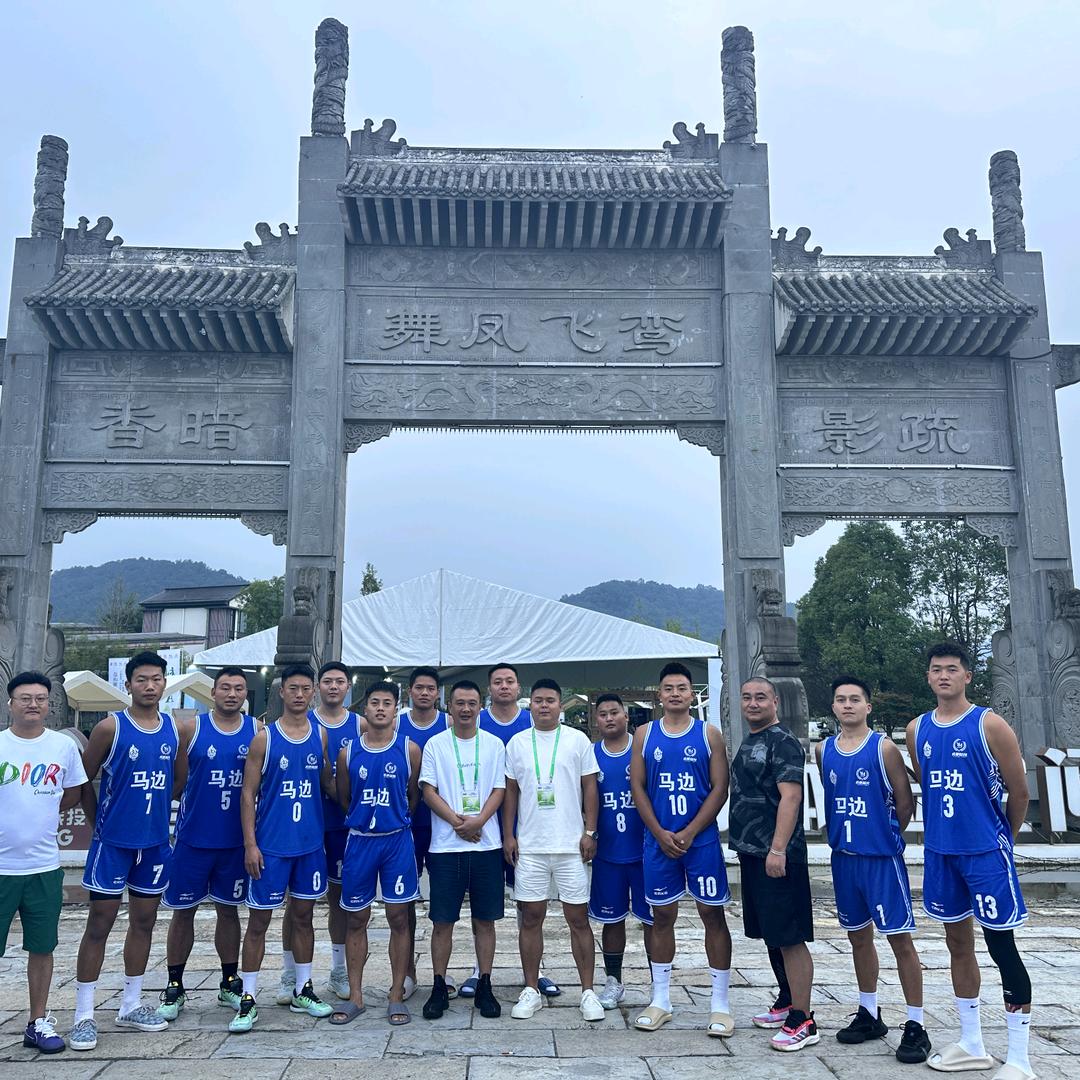 边城篮球 吉克