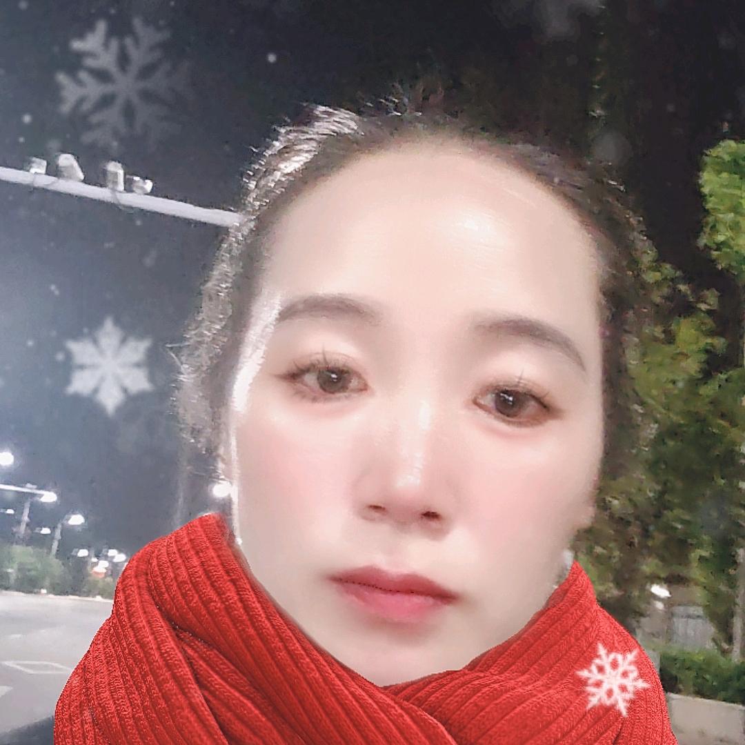 李