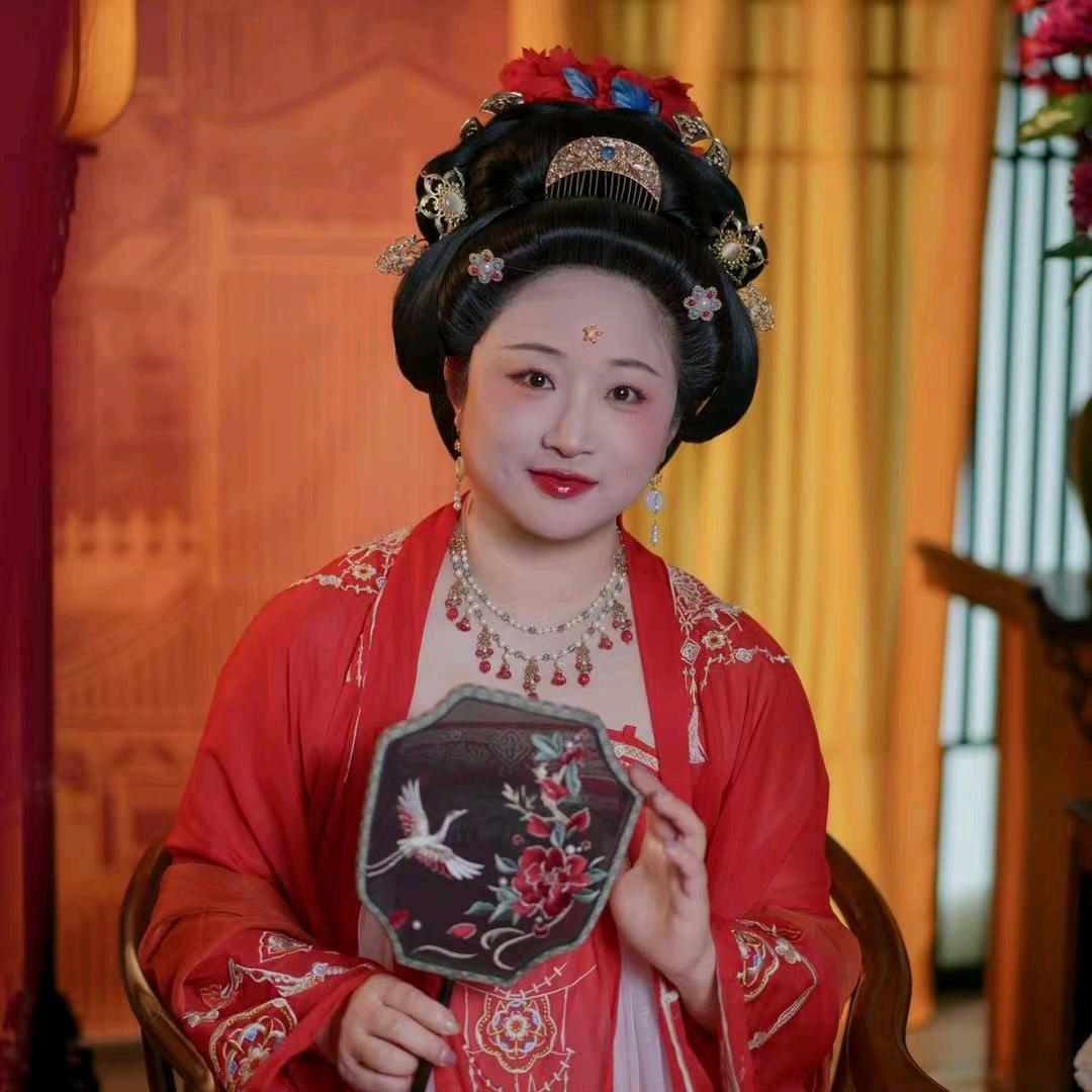 梅花开🎤（开播号晚8:45）