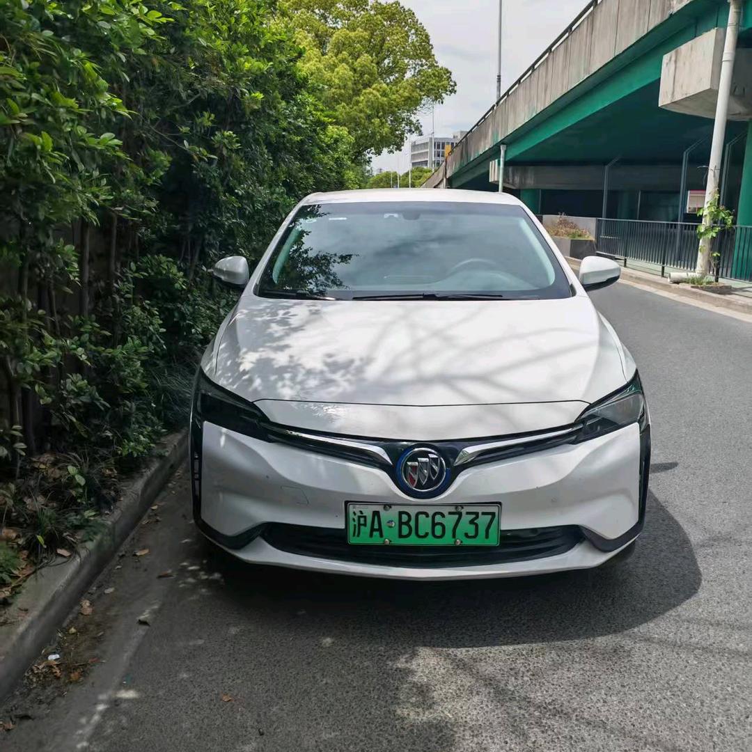 我在上海跑网约车