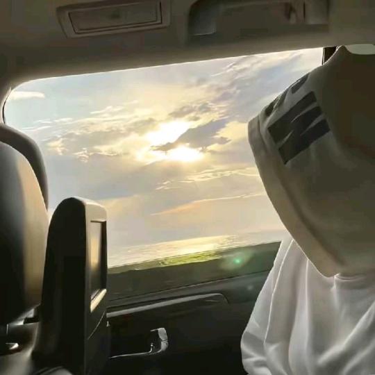 小泽.
