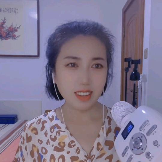 喜欢写字的墨墨