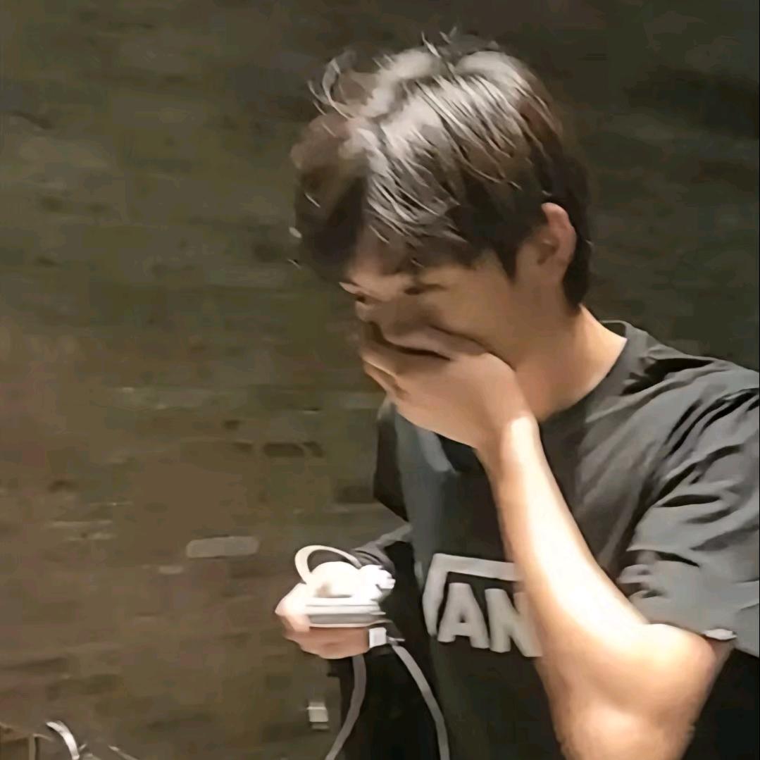 睡到两点自然醒