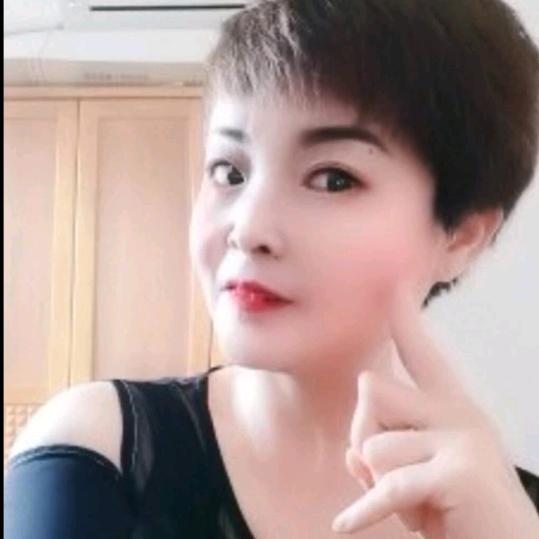 北环李娟健身操《橱窗有好物哦》