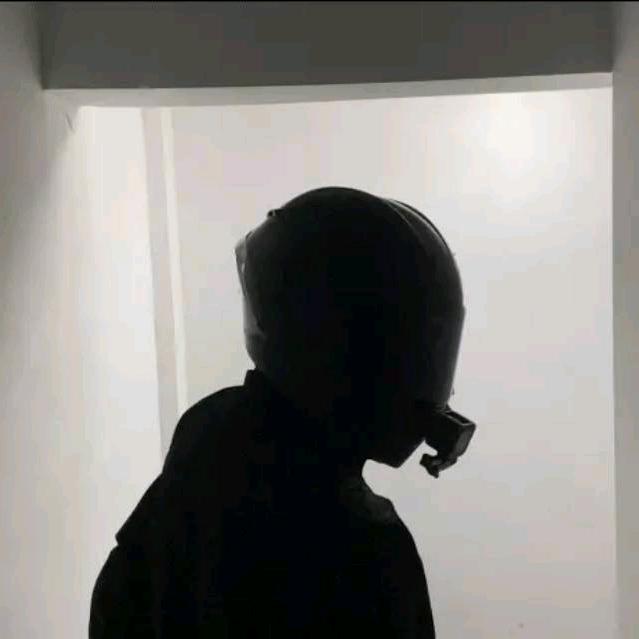 不会压弯的小邱🏍🏍🏍