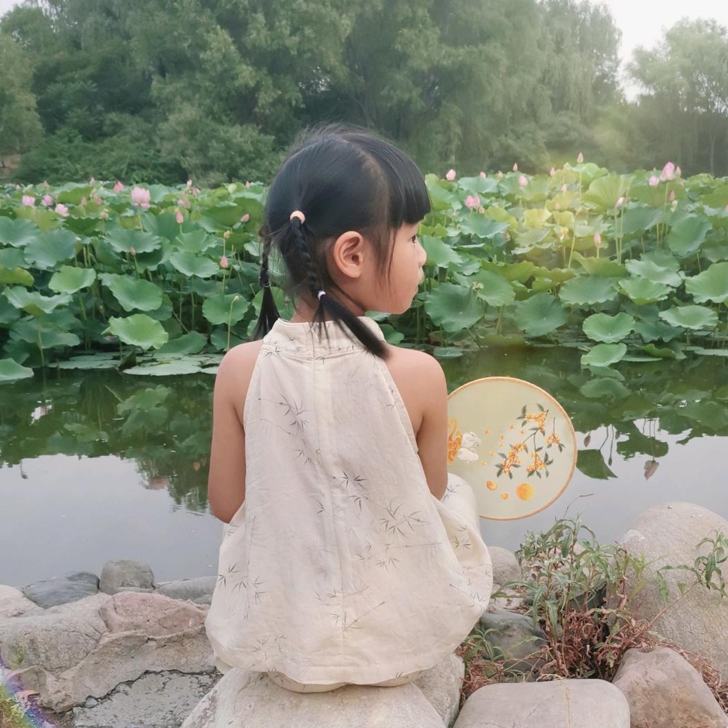 滑小特