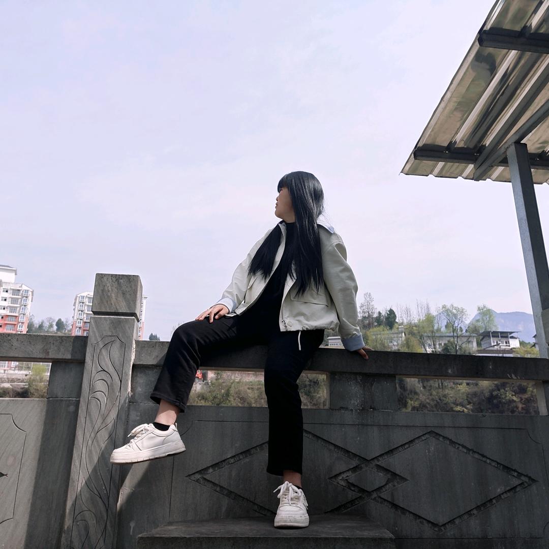 小唐喜欢笑