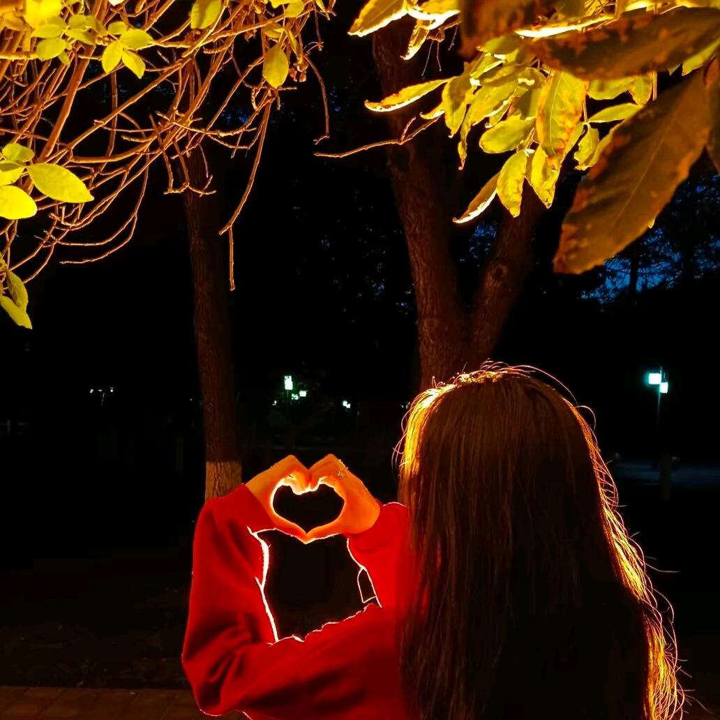 ꧁💞微笑꧔ꦿ᭄ᩚ꯭ᩚ向阳💞᭄᪲ᩚ꯭ᩚ