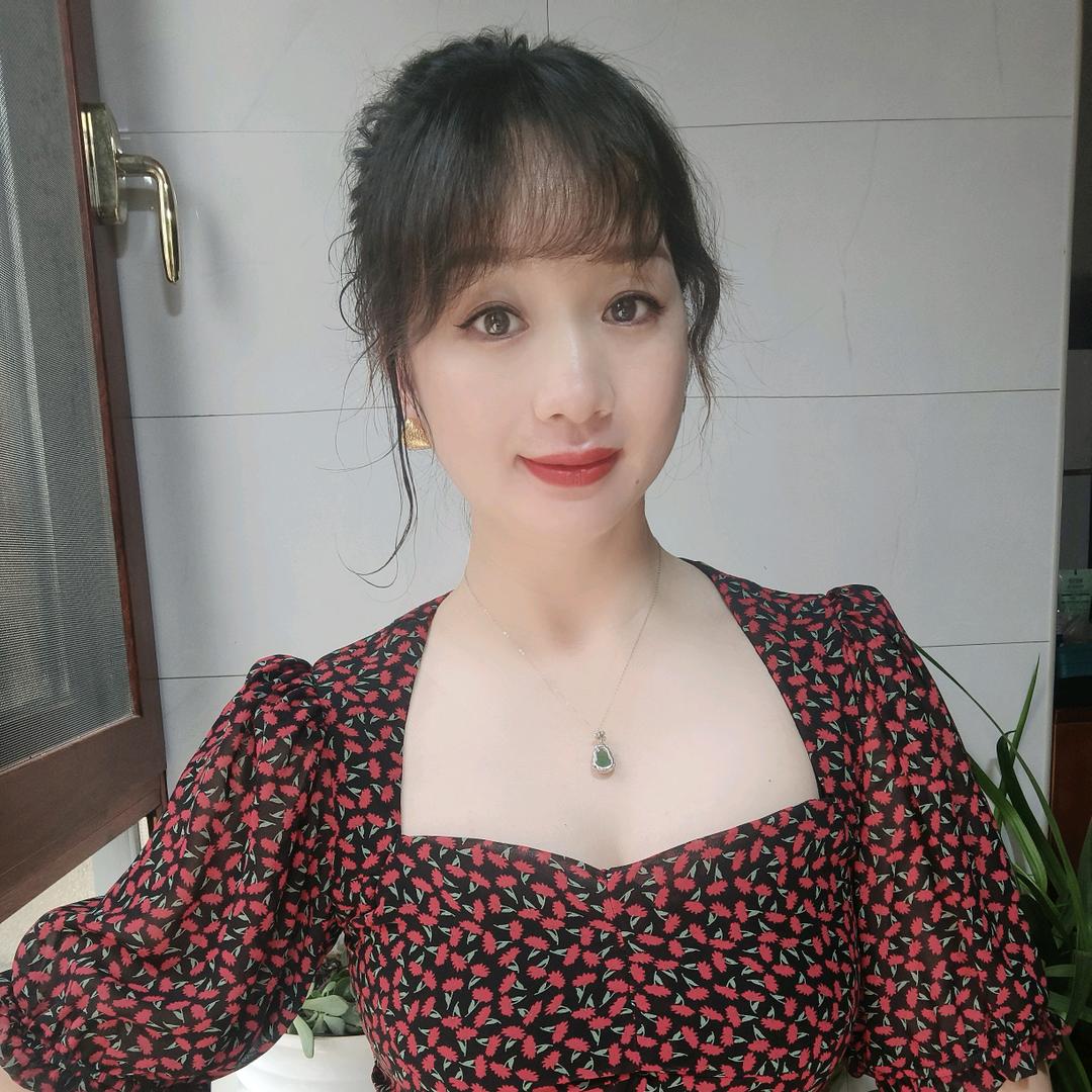 🌈玲玲🌈（80后🐒）