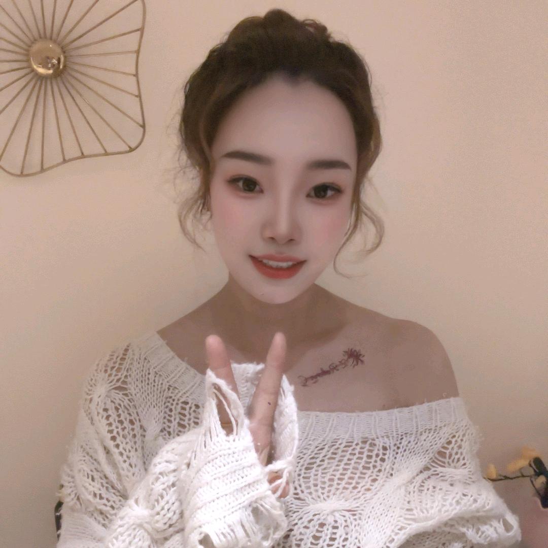 @欣怡      择一人终老，相守到白头