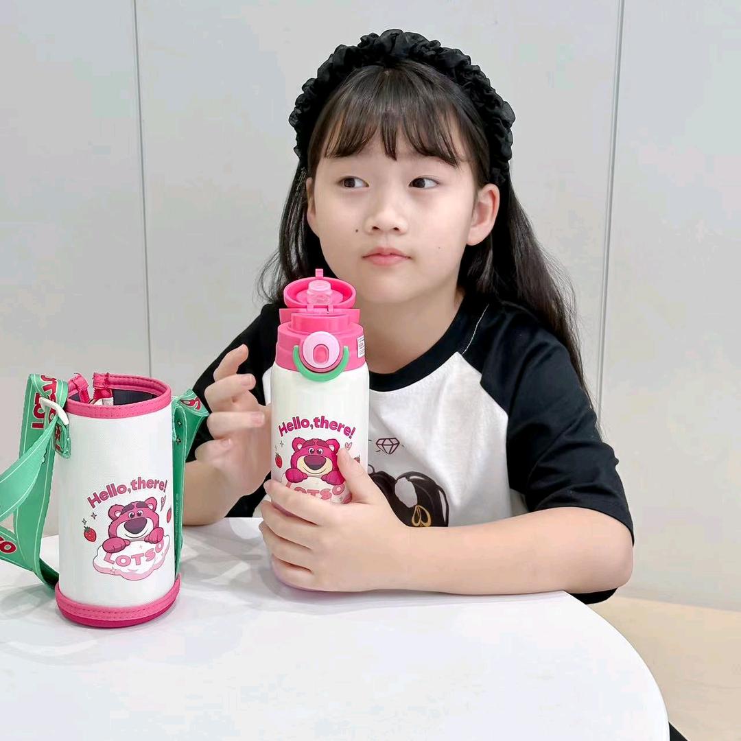 清橙飞扬