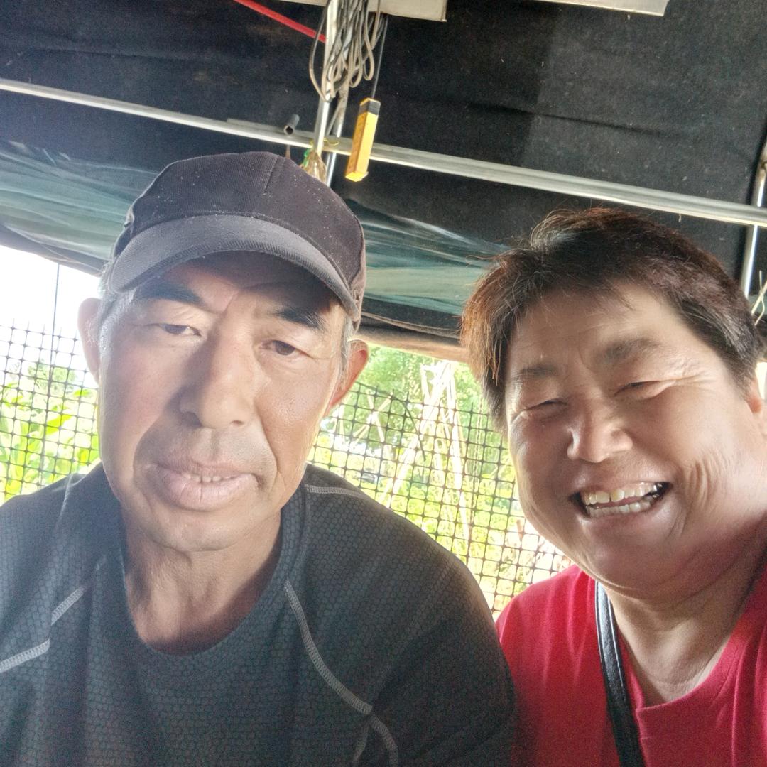 王秀香代收各种蔬菜，招商新客户。