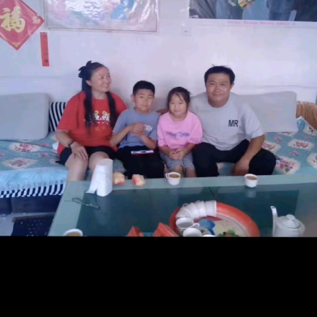 蓝色的港湾（方凯）