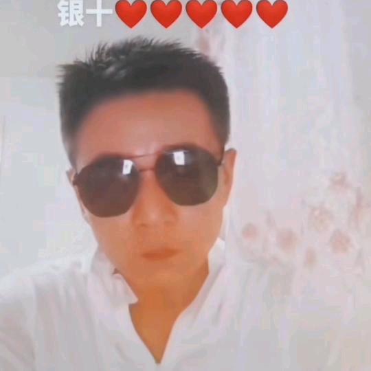 相仑💖＜灯光时代＞