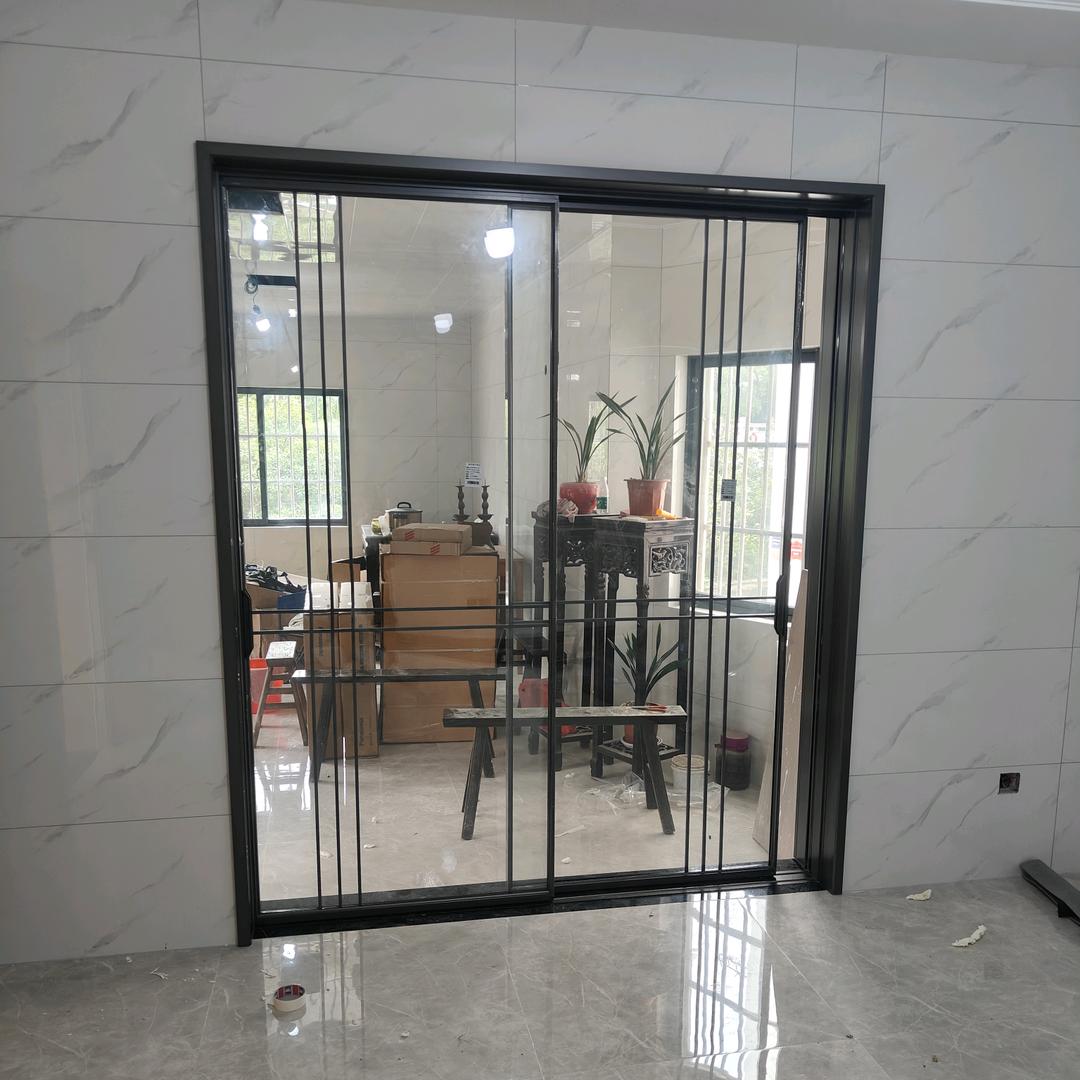 门窗纱窗淋浴房订制