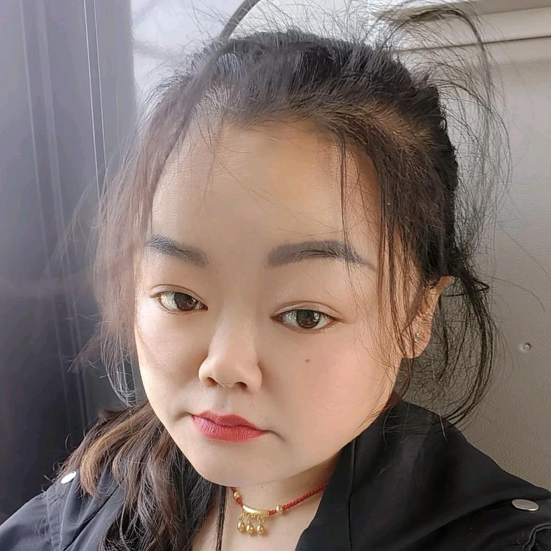 何必在忆