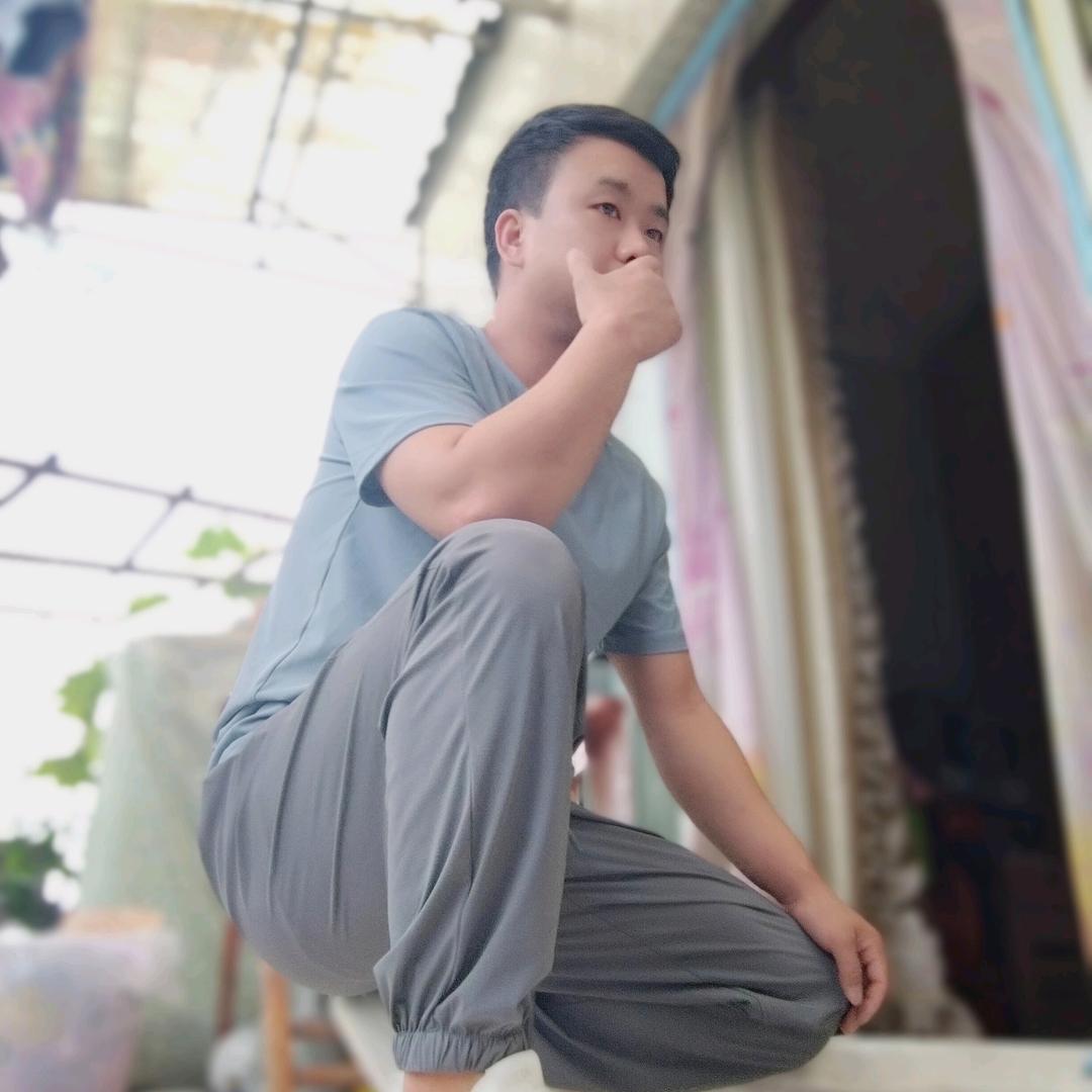 八皇叔༄❦乐依恩鲤♏