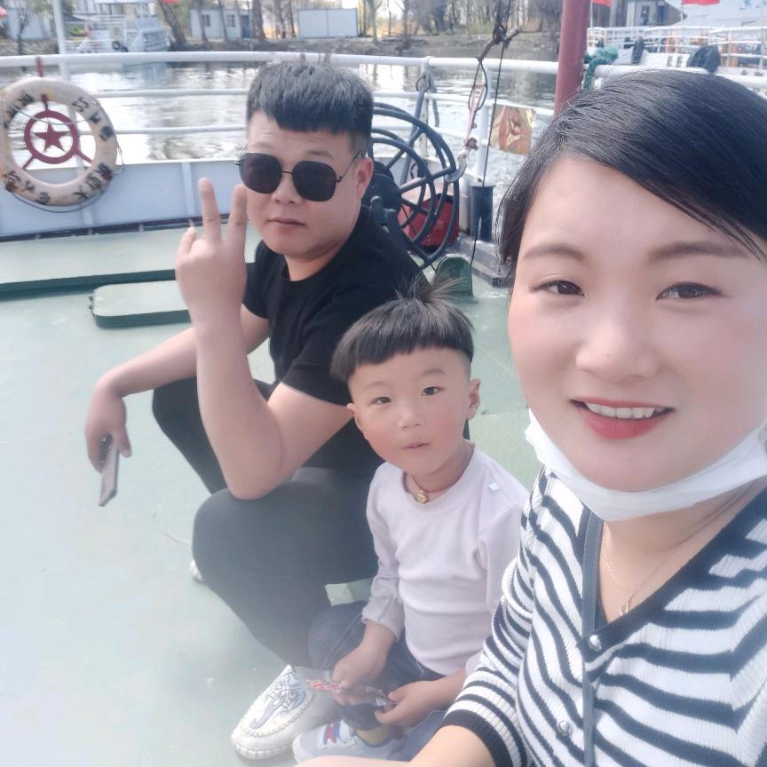 卤菜小阿姨