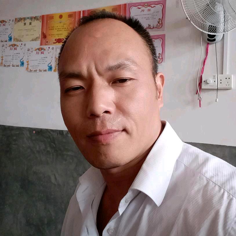 机修哥助力(开播号同名每天18点20首播