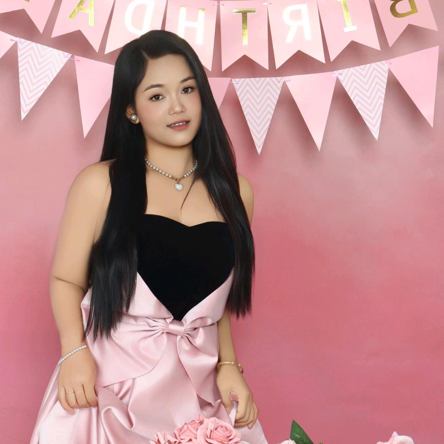 依然自悦，巧笑倩兮